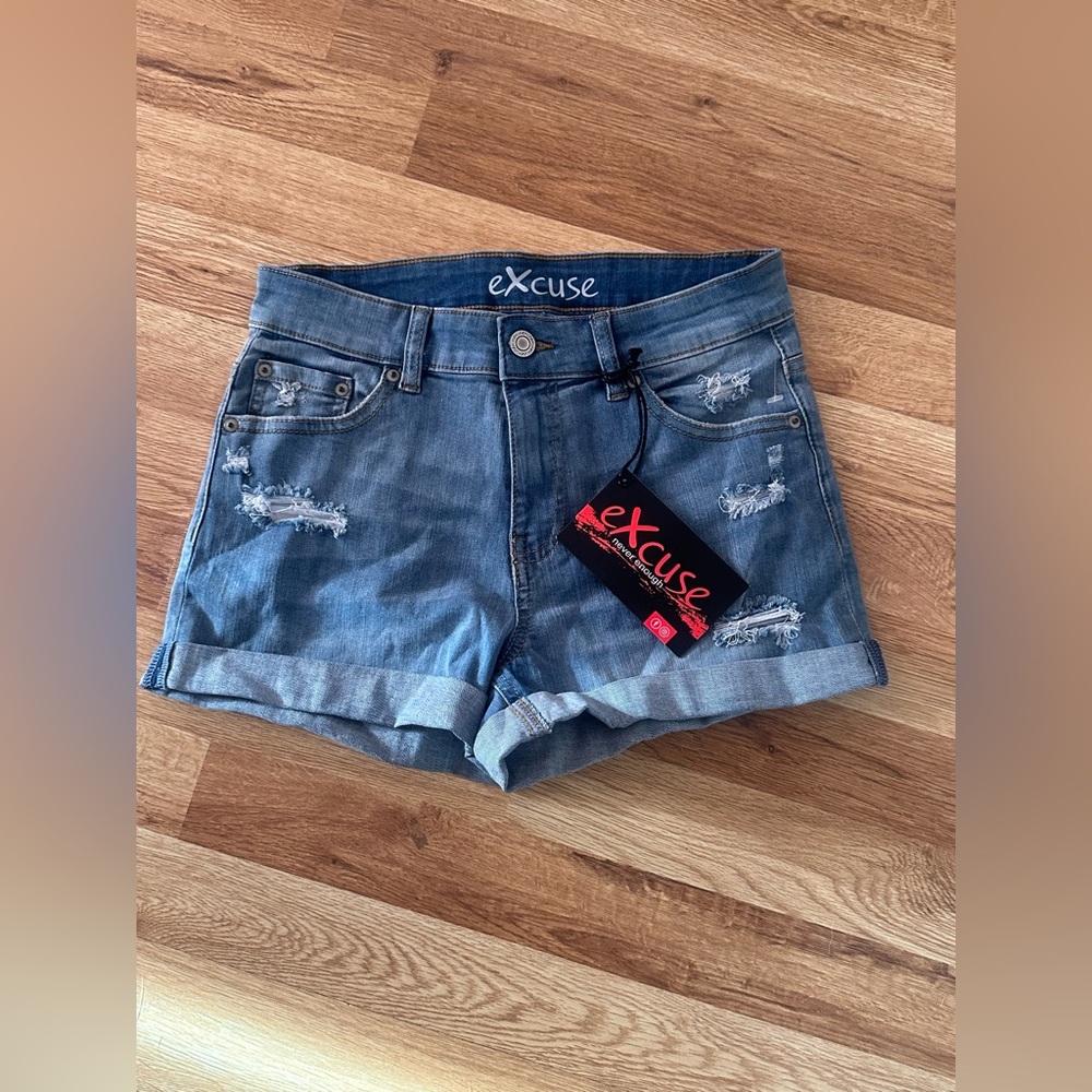 Excuse Jean Shorts